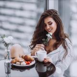 Anna Buzova